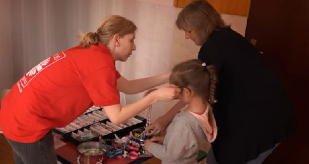 Egészségügyi szűrést végzett a Katolikus Karitász orvosmissziója Munkácson