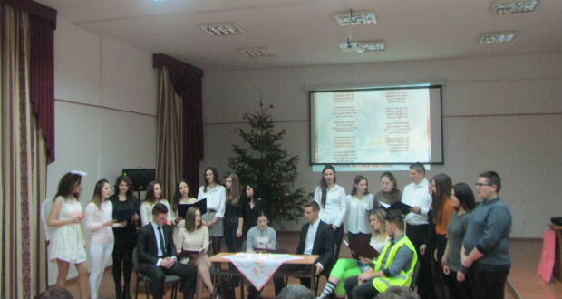 Angol szakosok karácsonyi műsora a Rákóczi-főiskolán