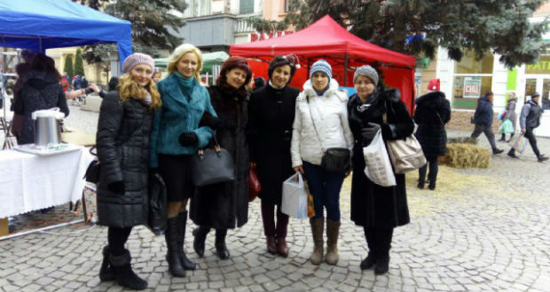 Közel százezer hrivnyát gyűjtöttek a beregszászi iskolák tanulói