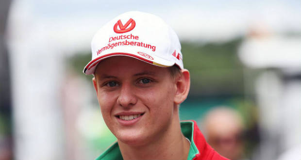 Hivatalos: Mick Schumacher a Ferrarinál!