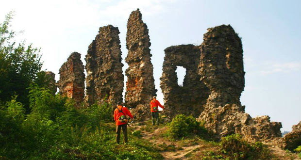 Tiszta Kárpátalja – tiszta huszti várrom! – felhívás