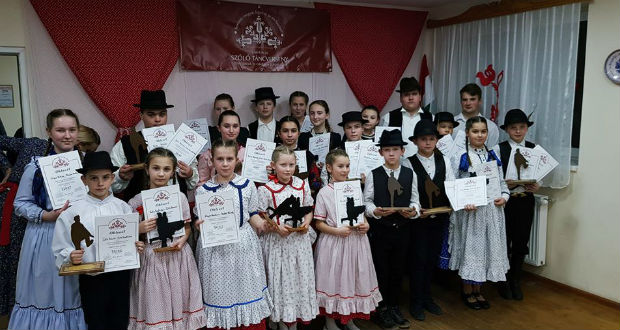 Férfitáncok és csárdások Kárpátalján