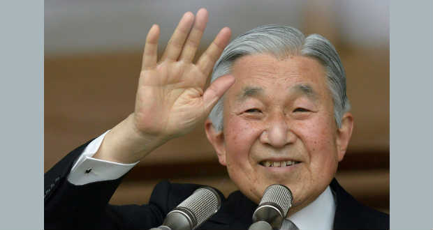 Távozott a trónról Akihito japán császár