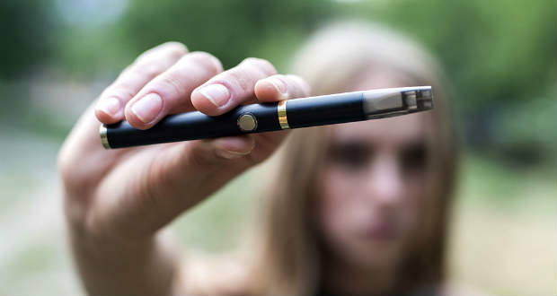Károsíthatják a szívet az e-cigaretták