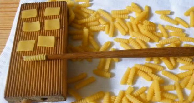 Régi tárgyak: a csigakészítő