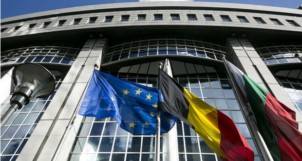 Megkezdődtek az európai parlamenti választások Szlovákiában