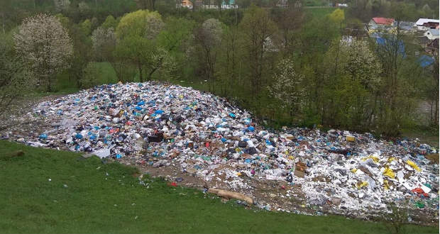 Áder tájékoztatta az Európai Bizottság elnökét a Tisza- és Szamos-szennyezésről