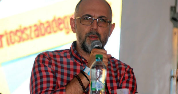 Romániában előretört a jobbközép ellenzék és az RMDSZ is képviselethez jutott