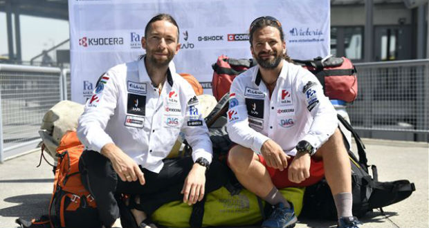 Elindult Klein Dávid és Suhajda Szilárd a K2 expedícióra