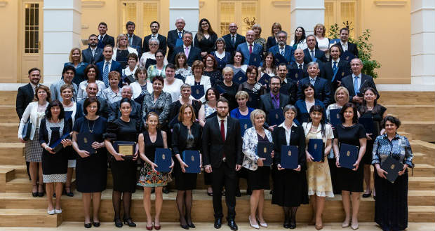 Bonis Bona díjat kapott Kokas Erzsébet, a Kokas Banda szólistája