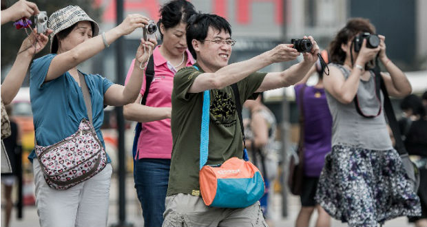 Kína óvatosságra inti az Egyesült Államokba utazó turistáit