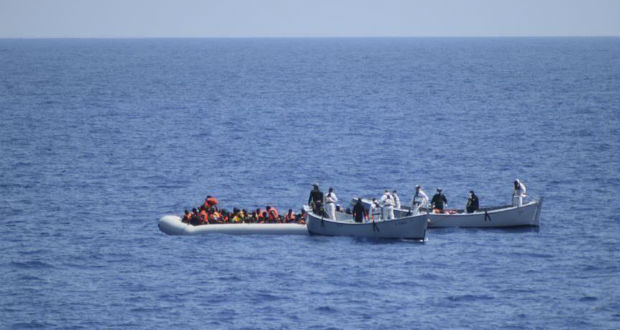 Elsüllyedt egy migránsokat szállító hajó a török partoknál