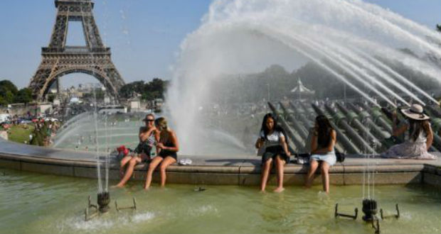 Párizsban megdőlt a több mint hetvenéves melegrekord