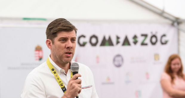 Szilágyi Péter: a fiatalok a magyarság jövőjének zálogai a Kárpát-medencében