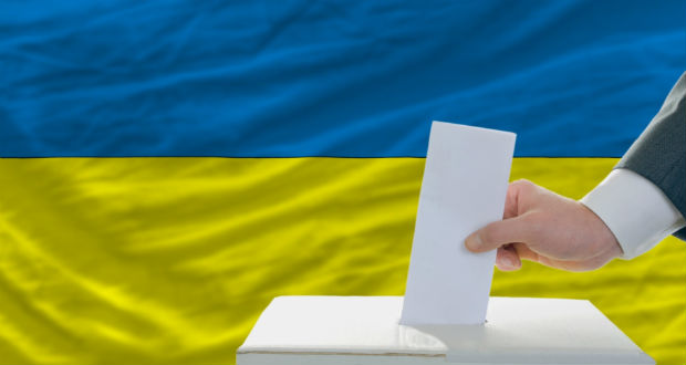 Megkezdődött Ukrajnában az előrehozott parlamenti választás
