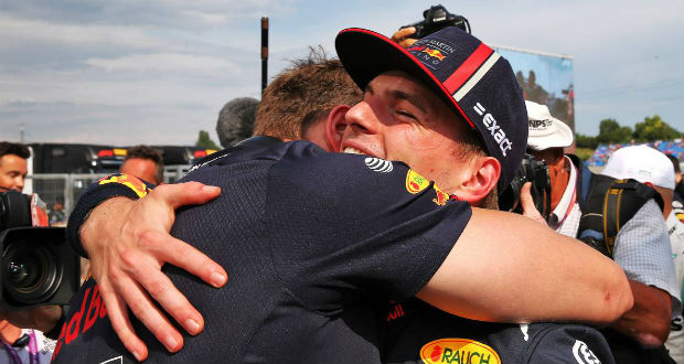 Pályafutása első pole pozícióját szerezte Verstappen a Hungaroringen