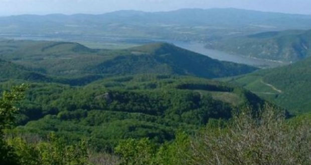 Szovjet szennyeződésektől tisztítják meg az esztergomi Strázsa-hegyet
