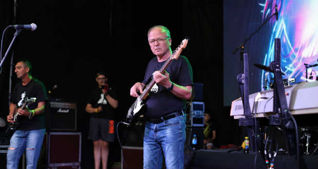 Felhangolva: Hájas Béla, az Originál együttes frontembere