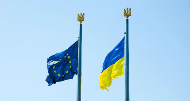 Kopogtató: irány Európa!