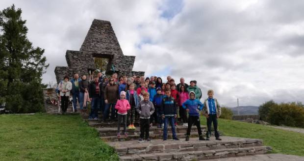 „Őseink nyomán” kirándultak a KMKSZ Sárosoroszi Alapszervezet tagjai