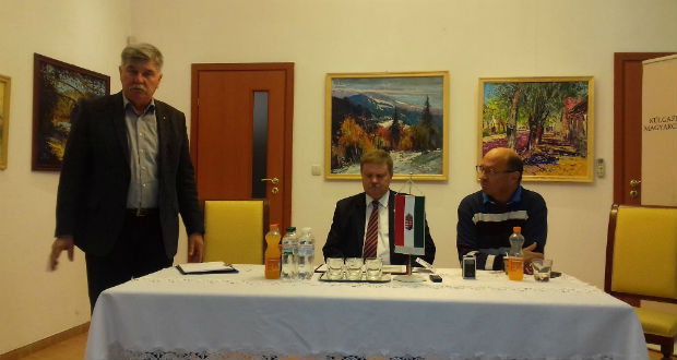 30 éve szabadon – A magyar rendszerváltás és a külhoni magyarság