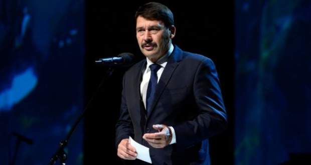 Áder János részt vesz a császár trónra lépési ünnepségén Japánban