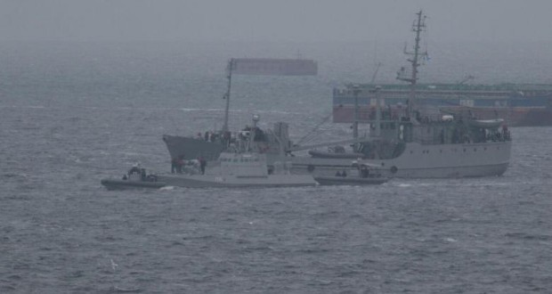 Vontatni kellett az Oroszország által visszaadott ukrán hadihajókat