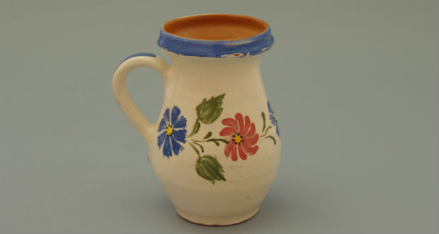 Régi tárgyak: a tejesköcsög