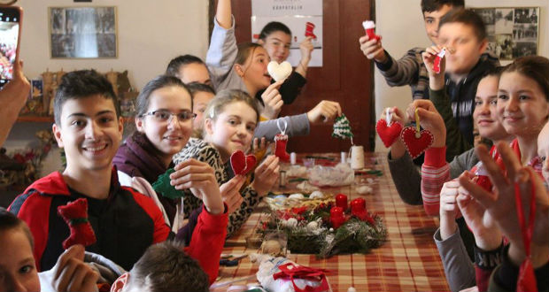 Karácsonyi díszek készültek a Nagyberegi tájházban