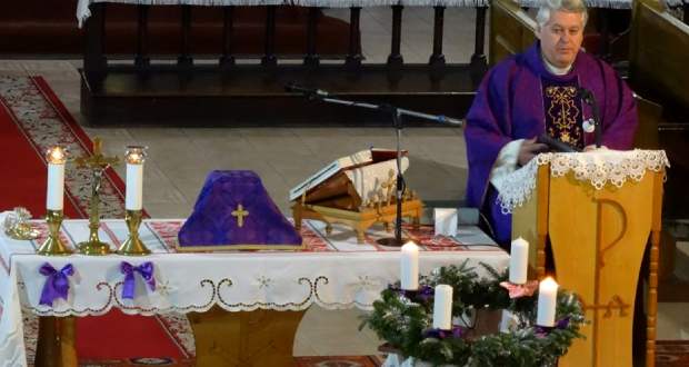 Ünnepre hangolódás a Beregszászi Római Katolikus Egyházközségben