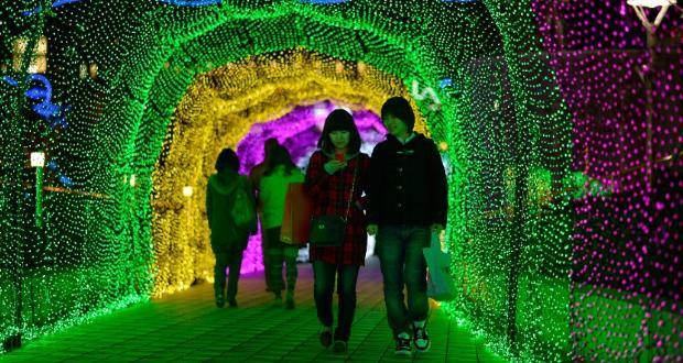 Vízen úszó karácsonyfa, fagyapó, kenguruk húzta szán – karácsonyi hagyományok a nagyvilágból