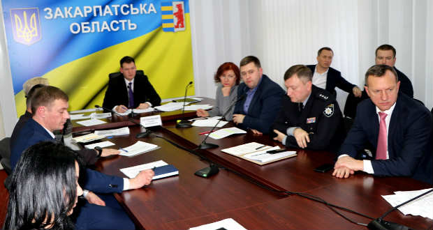 Az illegális benzinkutak felszámolásáról döntöttek Kárpátalján