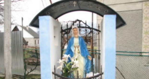 Kiraboltak egy kápolnát Turjaremetén