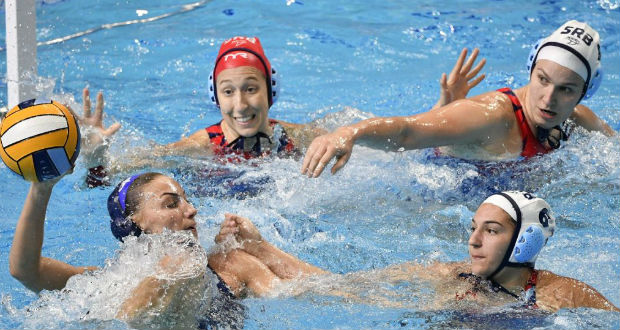 Lenullázta a szerbeket a női pólóválogatott a budapesti Eb-n