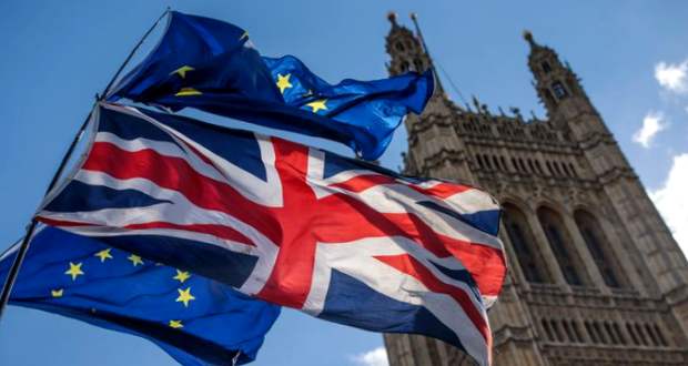 Brexit-ügyi miniszter: lehet egyszerre tárgyalni Amerikával és az EU-val