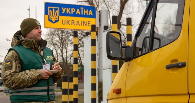 Ukrajna nem fogadja el határátlépéskor a Szputnyik V vakcinával beoltottak oltási igazolását