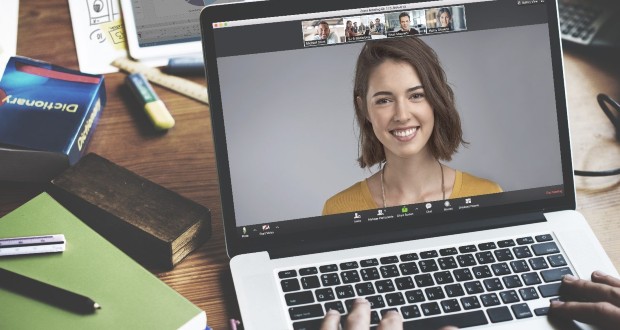 Soha nem látott magasságokba emelkedett a videókonferencia-programok felhasználóinak száma