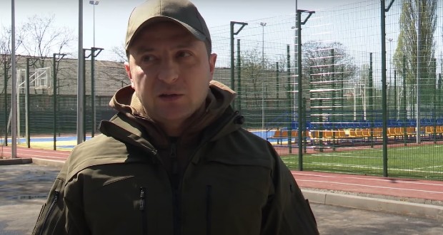 Zelenszkij Kárpátalján: ma visszatérünk a népünkhöz