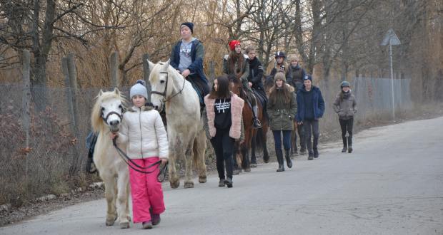 Tehetségfejlesztés lóháton