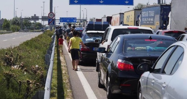 Enyhítettek a határátlépés szabályain