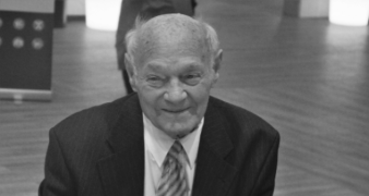 2020. május 4., hétfő