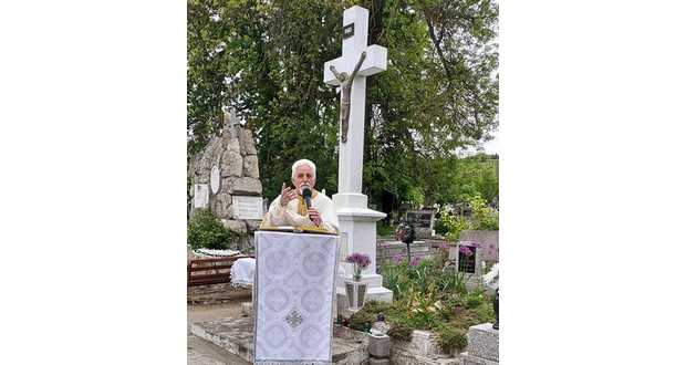 Hálaadó szent liturgiát végeztek Beregszászban