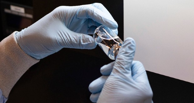 Gyorsított eljárásban vizsgálja a remdesivir nevű szert az EU