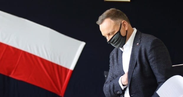 Exit poll: Andrzej Duda nyerte a választás első fordulóját Lengyelországban