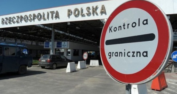 Lengyelország megnyitotta határait a szomszédos uniós országok előtt
