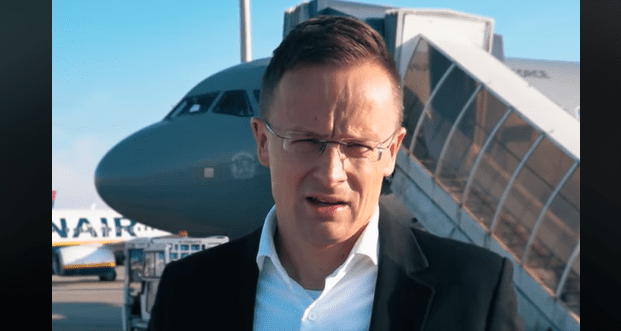 Szijjártó Péter ma Kijevben tárgyal