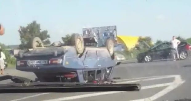 Két autó ütközött össze Ungváron