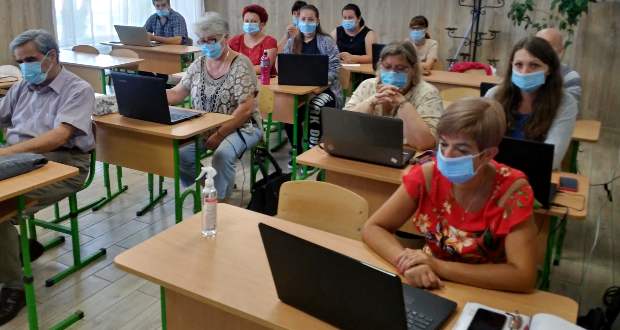 Továbbra is zajlanak a Kölcsey Nyári Pedagógusakadémia kihelyezett képzései