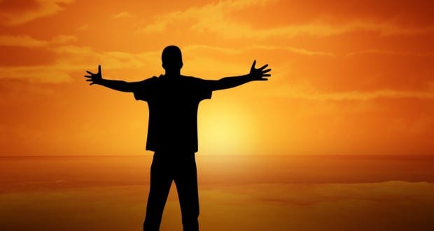 Tárcajegyzet: Szó…