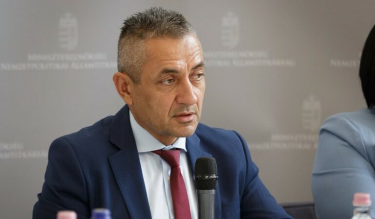 Potápi: amíg Kijev nem változtat, Magyarország minden ukrán törekvést vétózni fog